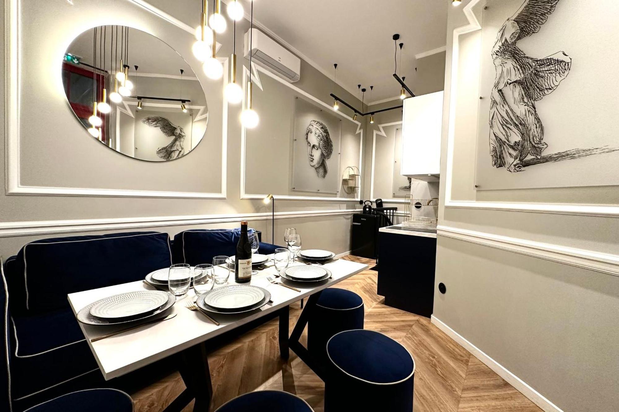 Cocon Parisien - Face A Louboutin - Chez Nicolas Exterior photo